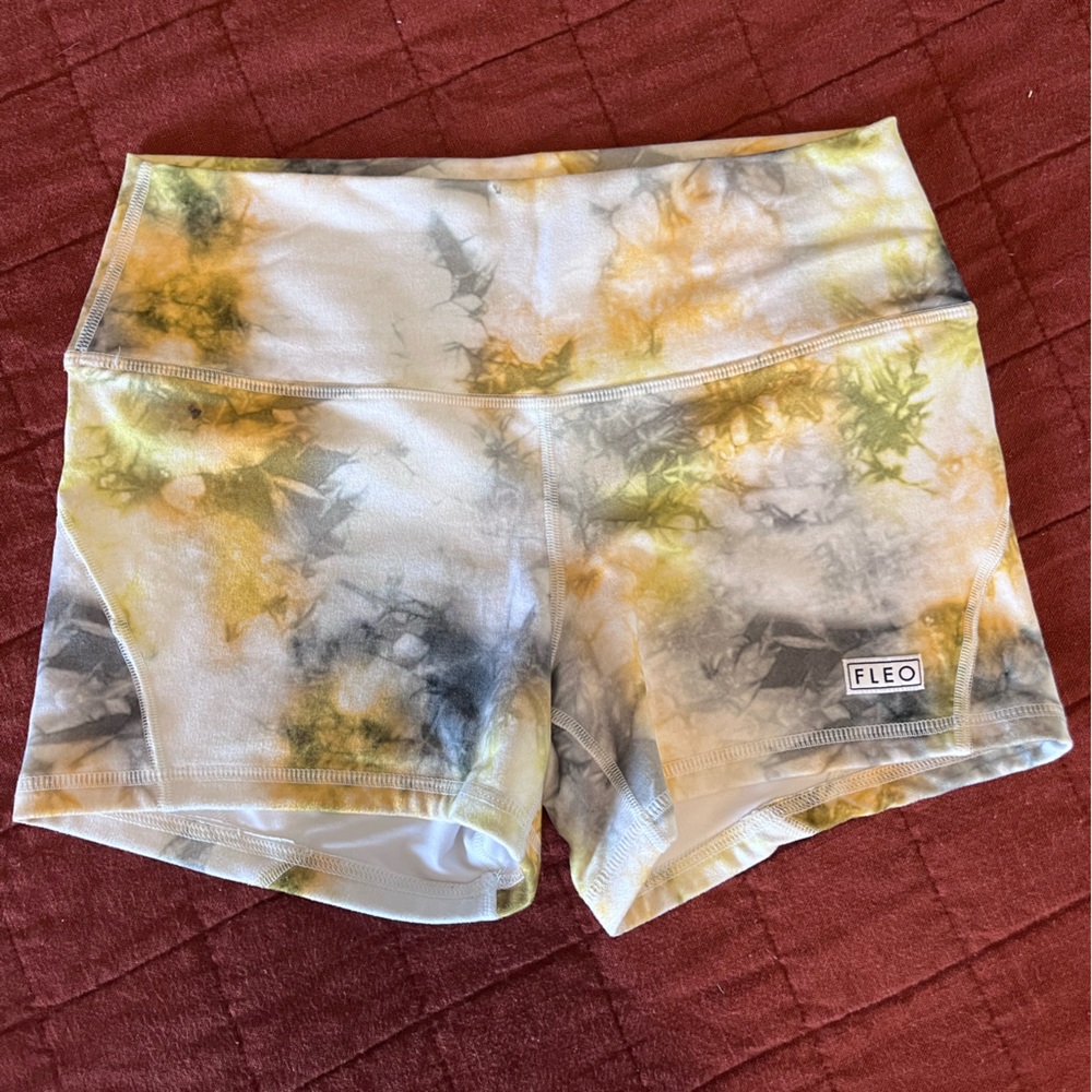 Fleo Electrify Apex Contour Short